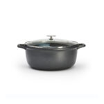 כלי בישול עמיד במיוחד לשימוש אינטנסיבי במטבח.