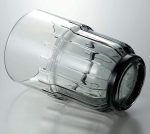 תקריב על כוס LinQ עשויה זכוכית Duratuff חזקה, המציגה את החיתוך המעודן סביב הכוס. מתאימה למשקאות קצרים.