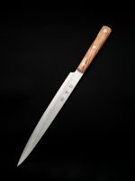 סכין יאנאגיבה SICO NAKATO עם להב 20 ס"מ, מיועדת לחיתוך סושי וסשימי מדויק.