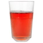 כוס Royal Leerdam Rayo מלאה במשקה, מציגה את נפח 360 מ"ל והעיצוב הייחודי.