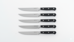 סט 6 סכיני סטייק חלקות של ASF מונחות זו לצד זו על רקע לבן.