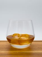 כוס יוקרתית מבית Chef & Sommelier, עשויה מזכוכית Kwarx, בעלת שקיפות יוצאת דופן.