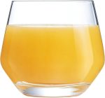 כוס לימה של Chef & Sommelier בעיצוב זוויתי, המזכיר כוס יין ללא רגל.