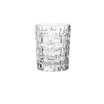 מארז כוסות וויסקי נאכטמן (Nachtmann) בעיצוב גרמני קלאסי על רקע לבן.