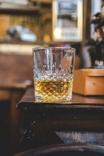 כוס וויסקי איכותית תוצרת ARATS