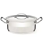 מפעל של Tramontina, חברה בעלת למעלה מ-100 שנות ניסיון.