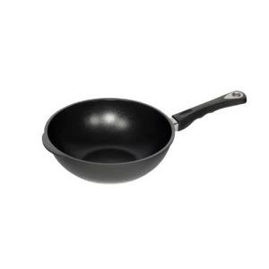 ווק מקצועי AMT Gastroguss עם ציפוי Lotan® נון-סטיק, מתאים לשימוש בתנור ובמדיח כלים.