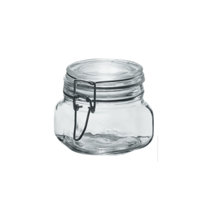 כלי זכוכית איטלקי לאחסון הרמטי של ריבות וממרחים בעיצוב כפרי ואיכותי.