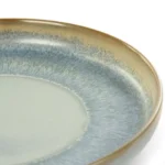 צלחת הגשה למנות ראשונות ועיקריות בגימור גלזורה אמנותי מבית Life Concept.