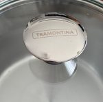 מכסה תואם לקלחת אלגרה בעיצוב נקי ויוקרתי.