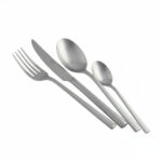 סט סכו"ם 24 חלקים Salvinelli דגם 250 Ice בגימור מט יוקרתי על רקע לבן.