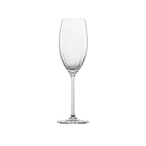 עיצוב פסים ארגונומי ומתוחכם בכוס יין מקריסטל גרמני איכותי.