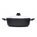 סיר סוטאז' עמוק 32 ס"מ Swiss Diamond XD בנפח 6.8 ליטר – מבט חזיתי על רקע לבן.