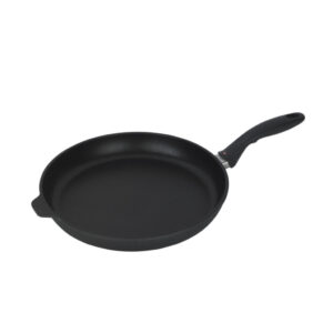 מחבת 32 ס"מ Swiss Diamond מסדרת XD עם ידית עזר נגדית וציפוי יהלומים, בצילום מוצר נקי.